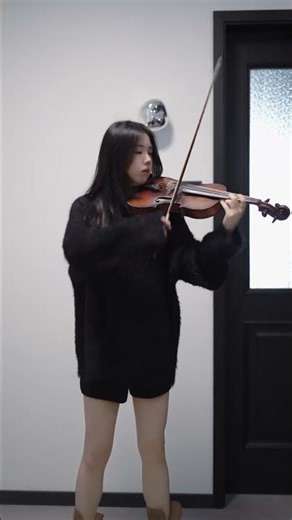 Once in a Lifetime Love: A Violin Tribute to Fading Memories