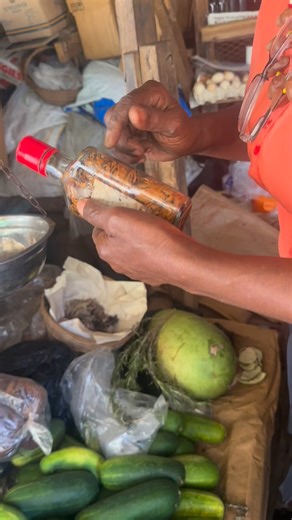 M1NX 📸 on Instagram: "In Jamaican folk medicine, nutmeg + alcohol (usually white rum) pops up a lot. Beyond a stuffy nose, people traditionally use it for: colds and congestion, muscle aches and joint pain (as a warm rub) gas, bloating & digestion, menstrual cramps and relaxation. Disclaimer: important real-talk note (keep it responsible) Nutmeg is powerful. Large amounts can be toxic, especially when ingested, and alcohol obviously amplifies effects. Traditionally it’s tiny quantities or used 