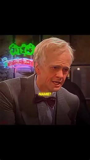 cube on Instagram: "🎥🎬 Friends (1994-2004) Rachel Green is a runaway bride who bursts into a Manhattan coffee shop, trading designer clothes for independence and a waitress apron. There she reunites with old friend Monica Geller—a neurotic chef with a heart of gold—and crashes into the quirky lives of her brother Ross (the sweet, divorced paleontologist), sarcastic Chandler, free-spirited Phoebe, and charming actor-wannabe Joey. What starts as six twenty-somethings navigating jobs, bad dates,