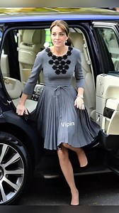 Kate Middleton’s Elegant Windy Moment A simple entrance, yet unforgettable✨ #RoyalFamily #KateMiddleton #RoyalStyle | VIP Pinki