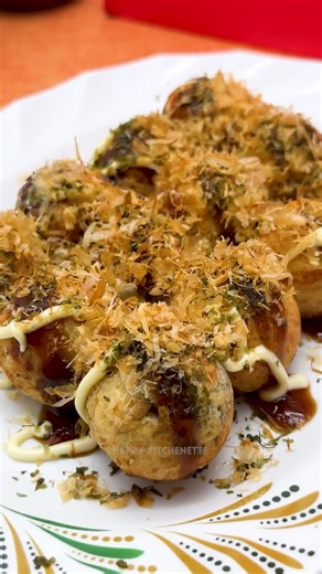 Happy Kitchenette / Kat | Need to satisfy those Takoyaki cravings!! 😩 🧑‍🍳 Recipe in comments! 🛍 Shop now! https://s.shopee.ph/3qEYlPDjQz 🔗 Follow @eat.relish.ph for... | Instagram