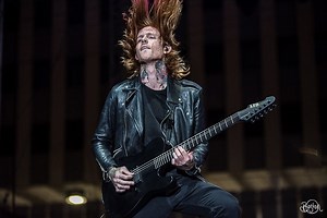 Of Mice & Men Announce New Album Echo And Unveil First New Track "Fighting Gravity" -