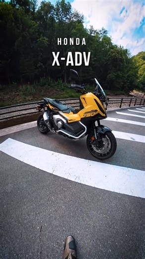 ソエジマックス on Instagram: "ホンダ X-ADV 2025年型！ めっちゃイイ！欲しい！ 試乗動画はYouTubeチャンネルで見てね #japanmotorcycle #xadv #バイク乗り #試乗 #レンタル819 #バイクツーリング #バイクライフ"