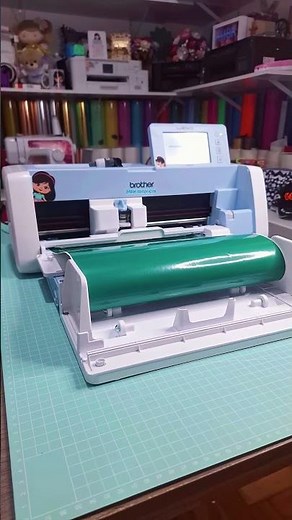 Cutting vinyl on the ScanNCut without a base!