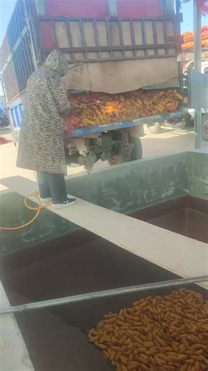 𝐎𝐌𝐆 𝐆𝐀𝐃𝐆𝐄𝐓𝐒 🇺🇸 on Instagram: "The Corn storage ✨️ ❤️ Double Tap 👆 Follow For more 👆 #innovation #technology #science #skill #tech #automation #mechanical #civilengineering #machinery #heavyequipment #mechanic #engineering #jcb #machines #electronics #machine #technews #instatech #tools #ideas #ilovemyjob #manufacturing #gadgets #future #awesome #worldofengineering #satisfying #thebest #satisfyingvideo #futuretech"