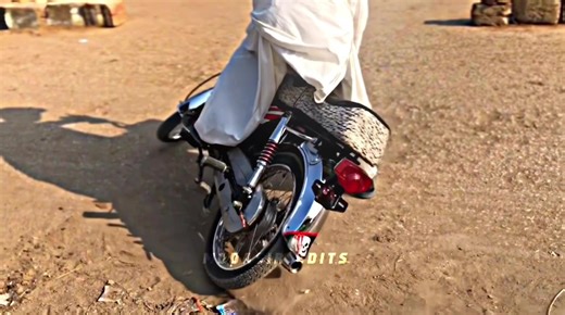 Bike Edit Highlights: Skillful Riding and Cool Tricks