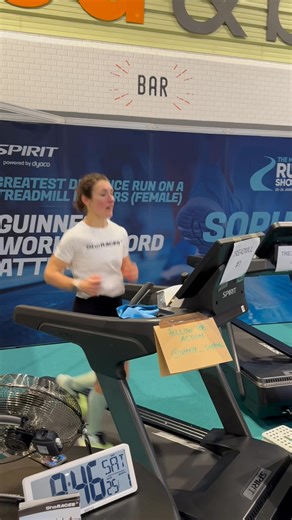 This is Sophie Power at the National Running Show attempting a new Guiness World Record for distance covered in 48 hours on a treadmill for a female. She is due to finish tomorrow at midday. The current record is 340.36 kilometres (211.52 miles) We will be there to film the finish of the attempt tomorrow. Good luck Sophie 🏃‍♀️🍀 #TeamR40Plus #runningat40plus #beinspiredandinspire #guinessworldrecord | Running at 40 Plus