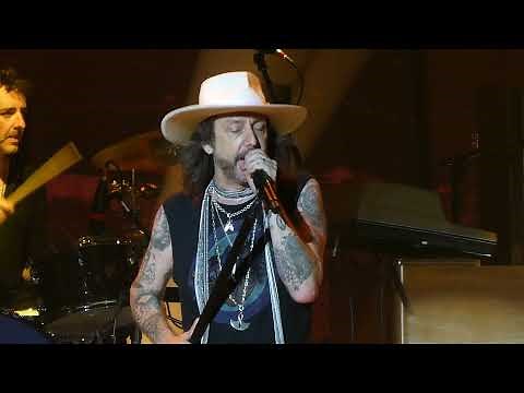 The Black Crowes - Hey Hey What Can I Do (Led Zeppelin Cover) Live in The Woodlands / Houston, Texas