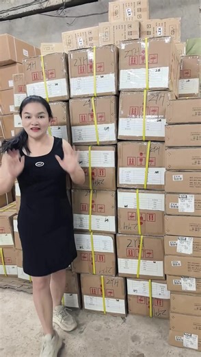 Ni hao Manjakely 🥰 Tonga ilay niandrasana ary ‼️ Arrivage FOND DE TEINT Numéro 1à7 disponible daholo 😱😍 Tongava maro fa sao taraiky indray an🤭😋 LIVRAISON GRATUIT 😱🤭am’ty mois de Janvier ity fa araraoty 😘#cosmetic ☎️ 034 61 040 61 032 05 149 68