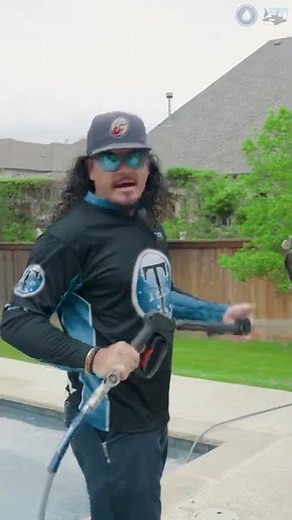 How to Remove Algae Off Stone