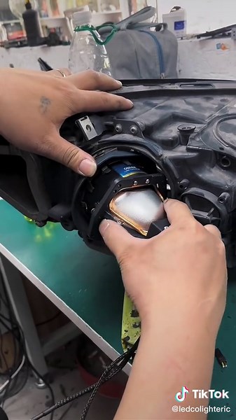 Customized Dual Laser LED Headlights for Aftermarket Vehicles