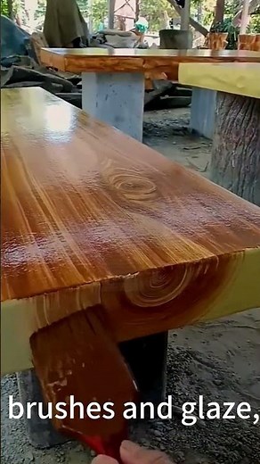Artisan Painting Realistic Wood Grain with Paint