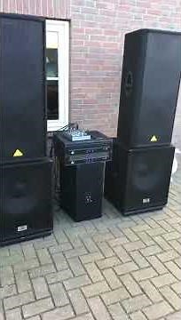 Behringer Eurolive VP2520