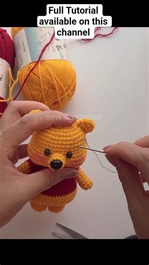 Crochet Winnie Pooh detail tutorial #shorts #crochet #crochetamigurumi #viralshort #youtubeshorts