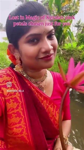 Lost in Kerala’s magic nature #song #kuchipudi #dance #love #kerala #allepey #boathouse #shorts #me