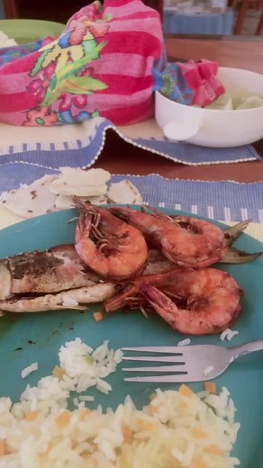 Hugo Velasquez (@hugovelasquez5)’s videos with sonido original - Hugo Velasquez