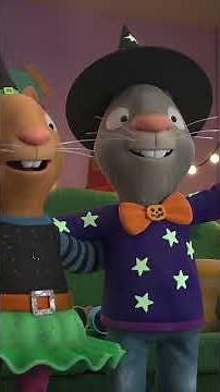 Sing-A-Long to Spooky Wooky Party! 🎵🎤🎃| Pip and Posy