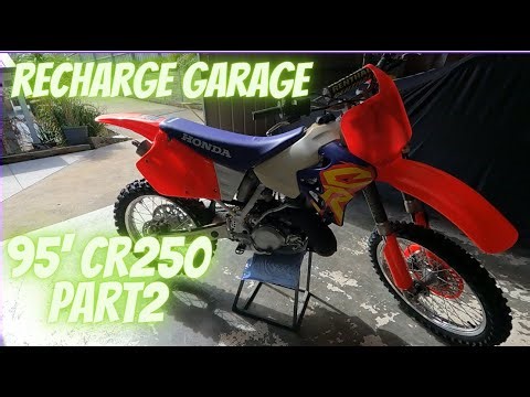 Honda CR250 1995 resto part 2...