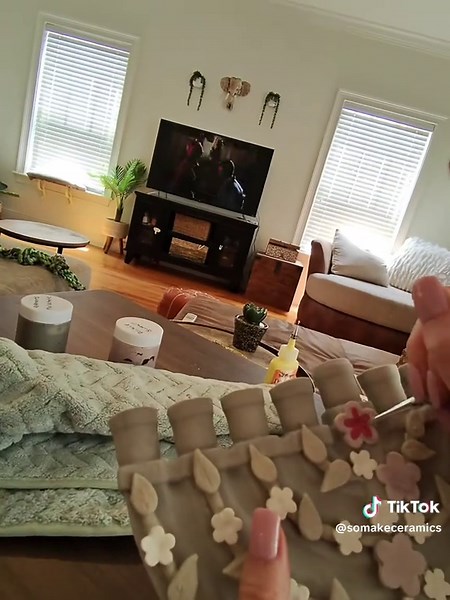 Exploring Jewish Potter's Art: Process and Transformations