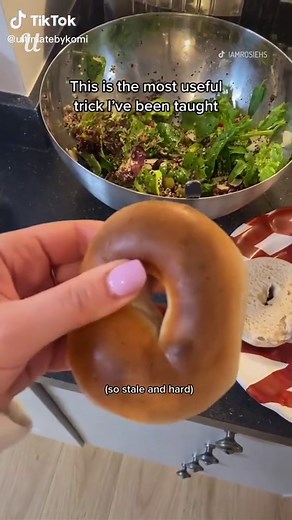 This bagel hack will change your life 🙌 (@Rosie HS) #bagel #bageltok #foodtok #foodlover #foodhack #hacks #fyp #foryoupage