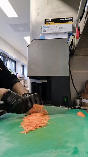 How to Cut Carrots for Bolognese Like a Professional Chef