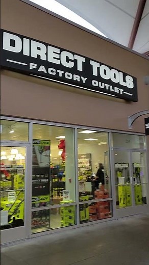 Seattle Premium Outlets in Tulalip Washington 🇺🇸 #outlet #mall #shopping #travel #seattle