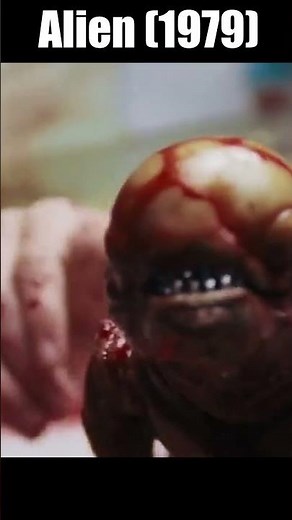 An INCREDIBLE SCENE from Alien (1979)