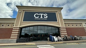 Final shopping day: Christmas Tree Shops are closing