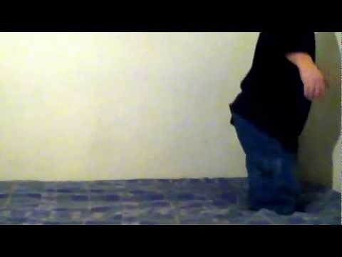 Midget does 2 backflips