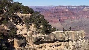 Video captures terrifying moment woman slips at Grand Canyon