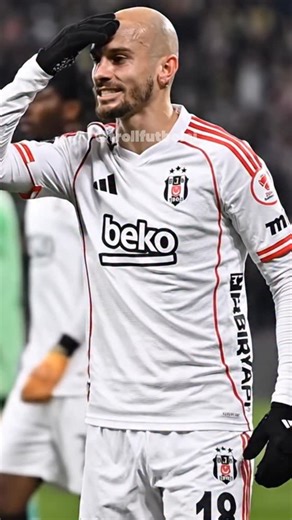 Troll Futbol Ai on Instagram: "🦅 BENZİNİ SHELL’DEN GOLLERİ KELDEN Mİ 😱 ⚽️ Beşiktaş derbide Fenerbahçe’yi 2-1 yendi. Ziraat Türkiye Kupası grup maçında kartalın golleri Vaclav Cerny’den gelirken, Fenerbahçe’nin tek golünü Marco Asensio attı. Kartal eskiye döner mi? 🧐 🤖 İçerik yapay zeka kullanılarak üretilmiştir. #beşi̇ktaş #cerny #besiktasjk #derbi #fenerbahçesk"