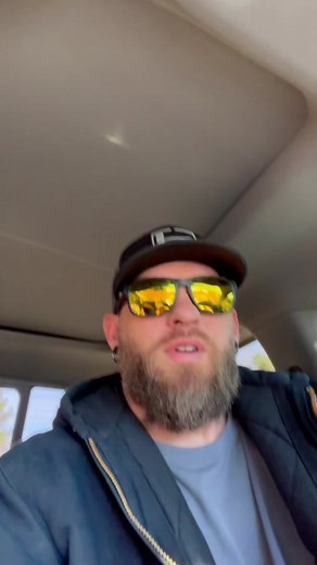 Bo Bo vs. Po Po: A Day in the Life of a Brantley Gilbert Fan and His Dog