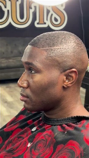 Choosing Sharp, Low-Maintenance Haircuts