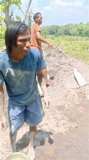 making village road embankments together #villagevlog #villagelife #construction #culture