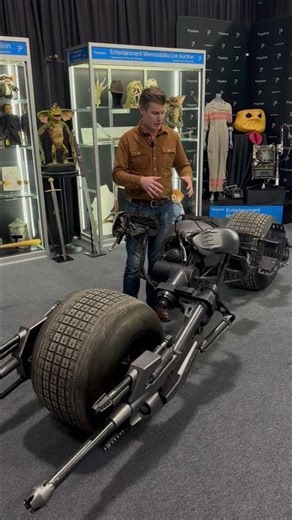 The Dark Knight | Batman's (Christian Bale) Batpod