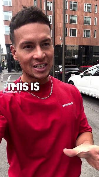 What I Eat in a Day on Tour: Healthy and Tasty Choices