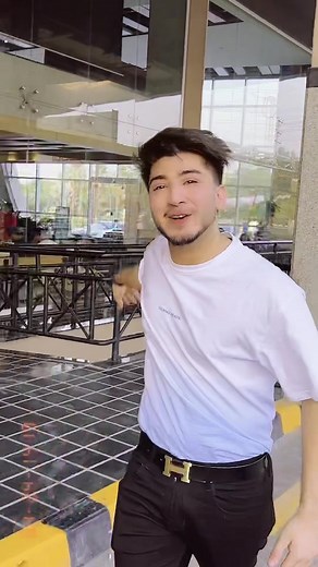 Acha lga menu kirdar tera ☺️☺️ add me insta id Danimalik143 #b_boys07 #foryou #daniabdullah078