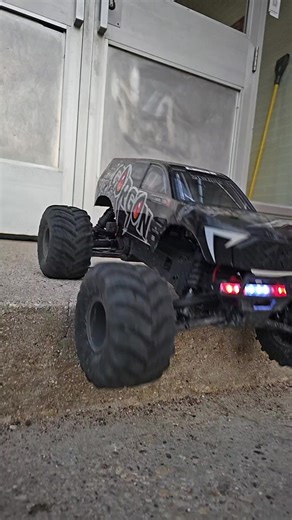 Arrma Gorgon RC Car Review and Showcase
