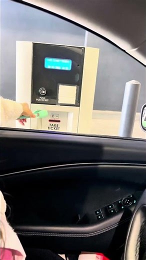 Keep your hands free and clean! #handsfree #cleanhands #stayclean #handhygiene #hygiene #handwash