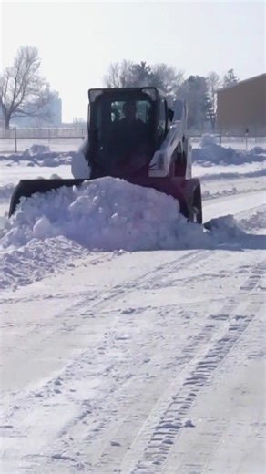 Efficient Snow Removal with the HitchDoc V-Plow