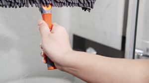 eazer Squeegee Window Cleaner 2 in 1 Rotatable Cleaning Tool Kit with Extension Pole - 4 Pads