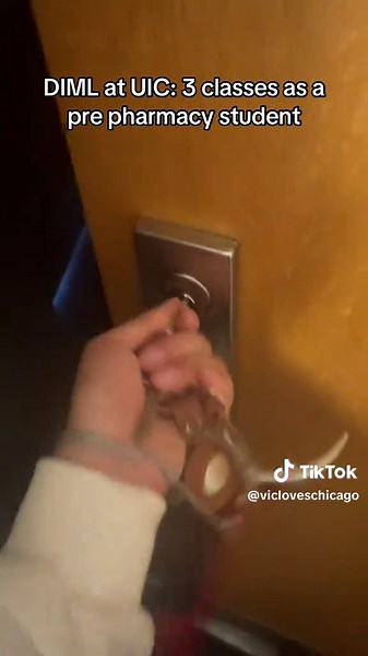 DIML at UIC: Insight into Pre-Pharmacy Studies