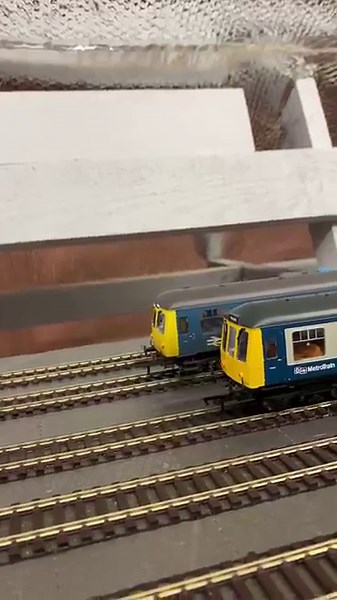 Class 105 & 108 DMUs Arrive for Track Testing | BR Blue & Metro Train Livery!