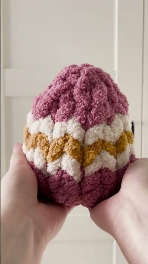 Jak zrobić wielkanocne jajko z włóczki w 15 minut ? 🐣🐣 #wyplatamy_pl #knitting #handmade #diy