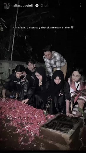 yah sekarang udah ga bisa bareng2 lagi ziarah nya🥺#maskrayy1 #cahyanirynn #syelaisk #sandy.ss #alfasubagiio #delvirasaskia #masjaw #tbh