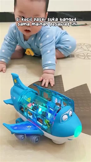 PESAWAT AIRLINER Mainan Pesawat Terbang Model Kartun Yang Sangat Unik , Keren Dan Lucu, Karena Mata Pesawat Bisa Bergerak Naik Turun, Pesawat Bisa Berputar 360 Derajat, Pintu Pesawat Bisa Terbuka Dan Tertutup,Dan Ada Suara Pramugari Yang Bersuara Bahwa Pesawat Akan Lepas Landas.Badan Pramugari Pun Bisa Bergerak Lho. Deskripsi Produk : *Pesawat Bisa Berputar 360 Derajat *Bisa Berjalan Bump n Go *Ada Lampu,Suara & Musik *Bagian Tengah Badan Pesawat Transparan Bisa Terbuka &Tertutup *Ukuran Panjang
