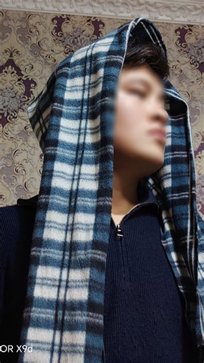 editor 🗽 on Instagram: "#🇯🇵 Japan is turning footsteps into electricity! Using piezoelectric tiles, every step you take generates a small amount of energy. Millions of steps together can power LED lights and displays in busy places like Shibuya Station. A brilliant way to create a sustainable and smart city • turning m…"