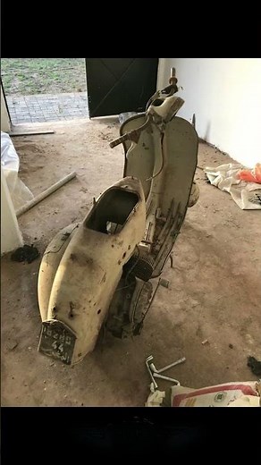 Disassembly of the Vespa ACMA 1956 (Restoration : Part 1)
