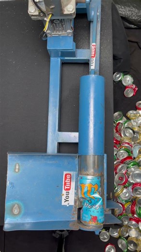 各国易拉罐声音挑战#DIY#Can crushing#Wooden machine#cans #satisfying #CansTV#ASMR#跟着博主云解压#FallintoShorts