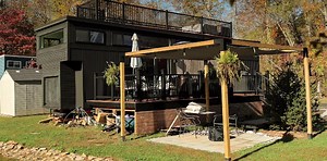 Apex Is a Custom Tiny House With a Clever Layout, Has an Office Loft and a Rooftop Deck
